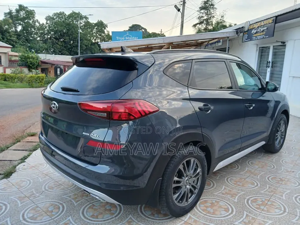 Hyundai Tucson Sport AWD 2020 Gray