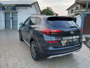 Hyundai Tucson Sport AWD 2020 Gray