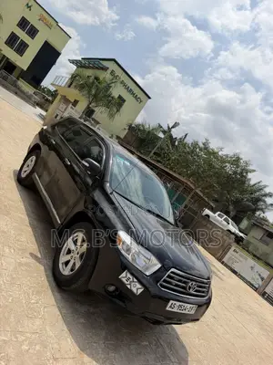 Toyota Highlander 2013 Black