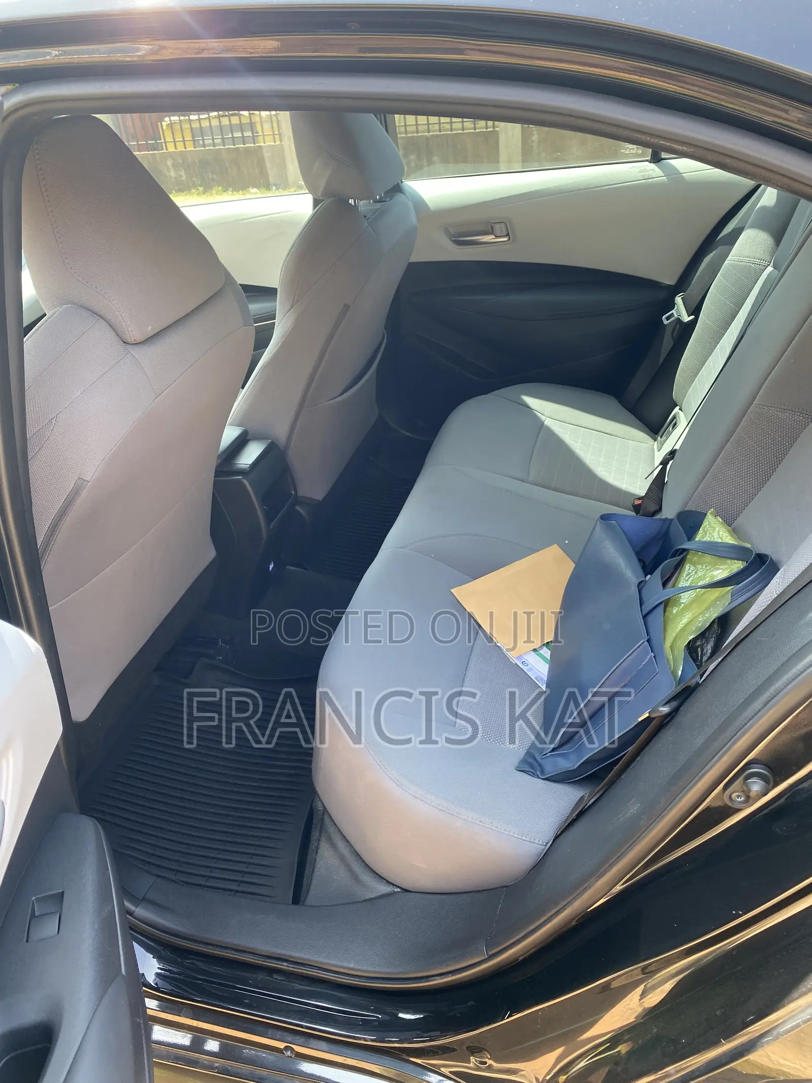 Toyota Corolla L 2020 Black