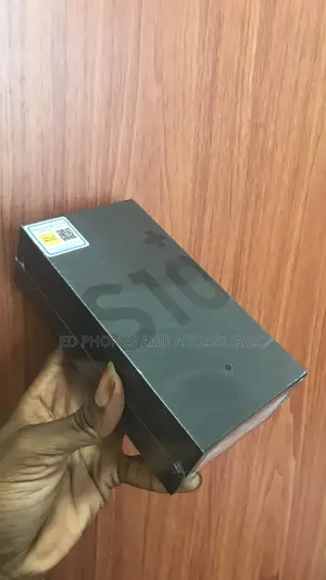 New Samsung Galaxy S10 Plus 128 GB Black