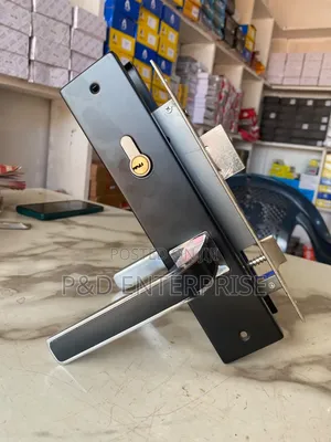 Quality Wooden Door Lock With Black Handles