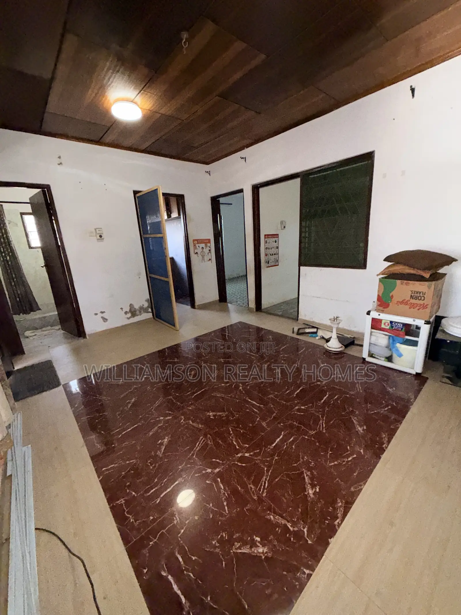 2bdrm House in Community 18 Area, Spintex for rent