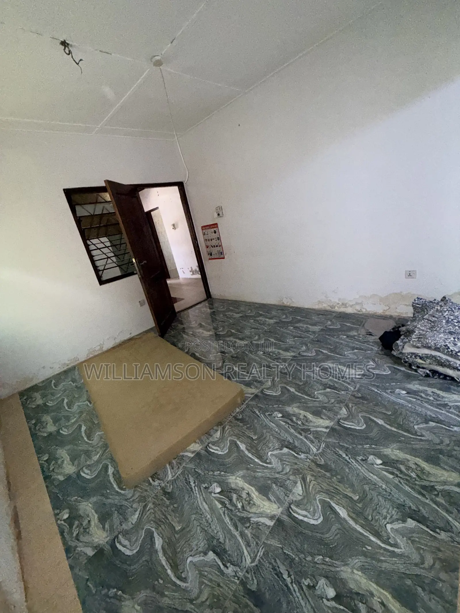 2bdrm House in Community 18 Area, Spintex for rent