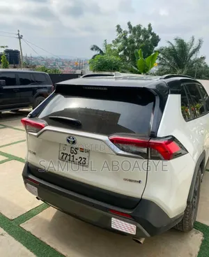 Toyota Rav4 for Rent