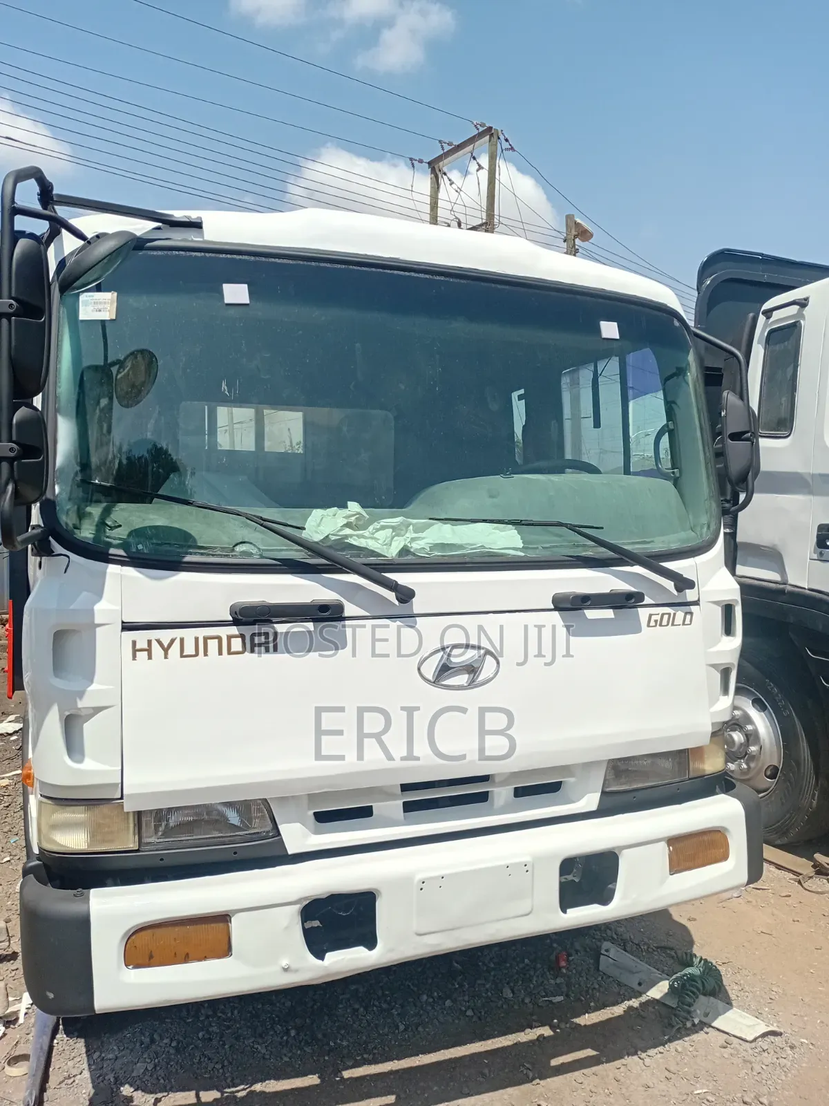 Hyundai Mighty 5ton ( 6holes )