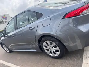 Toyota Corolla 2022 Blue