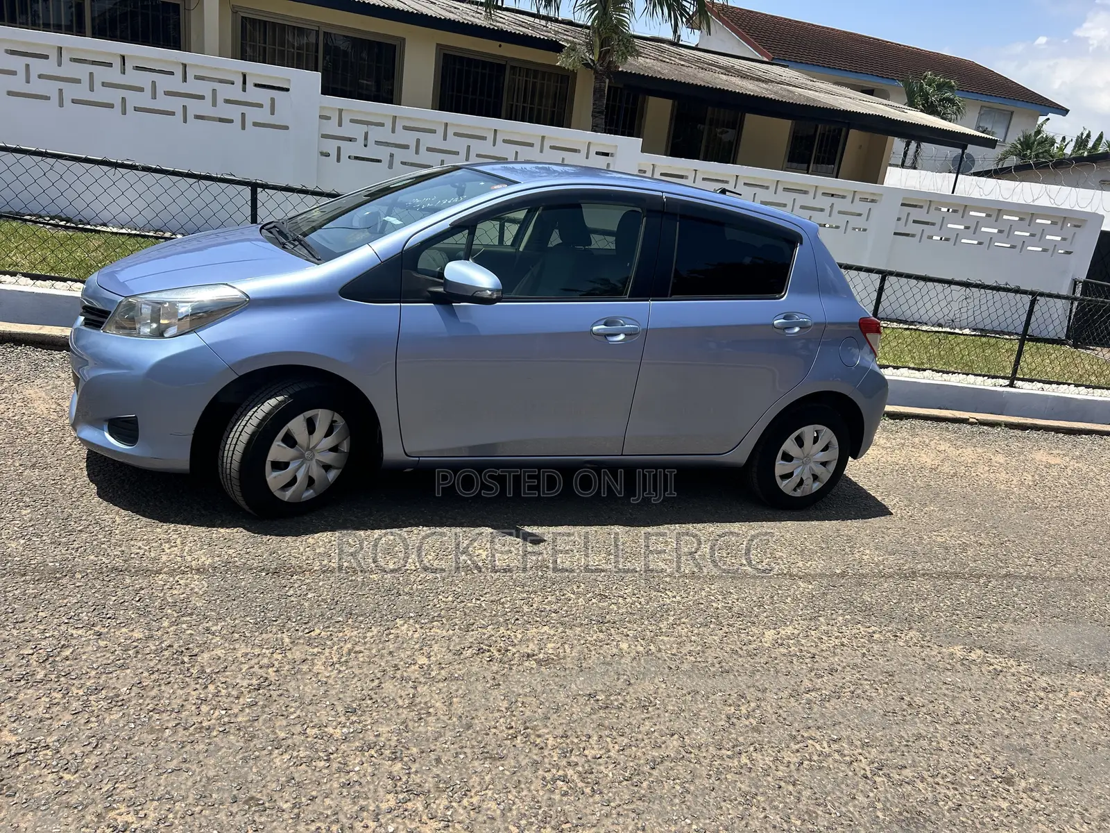 Toyota Vitz 2014 Blue