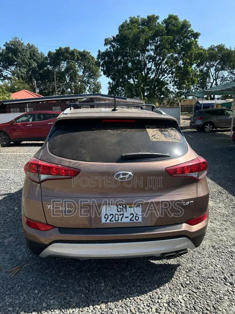 Hyundai Tucson 2017 Brown