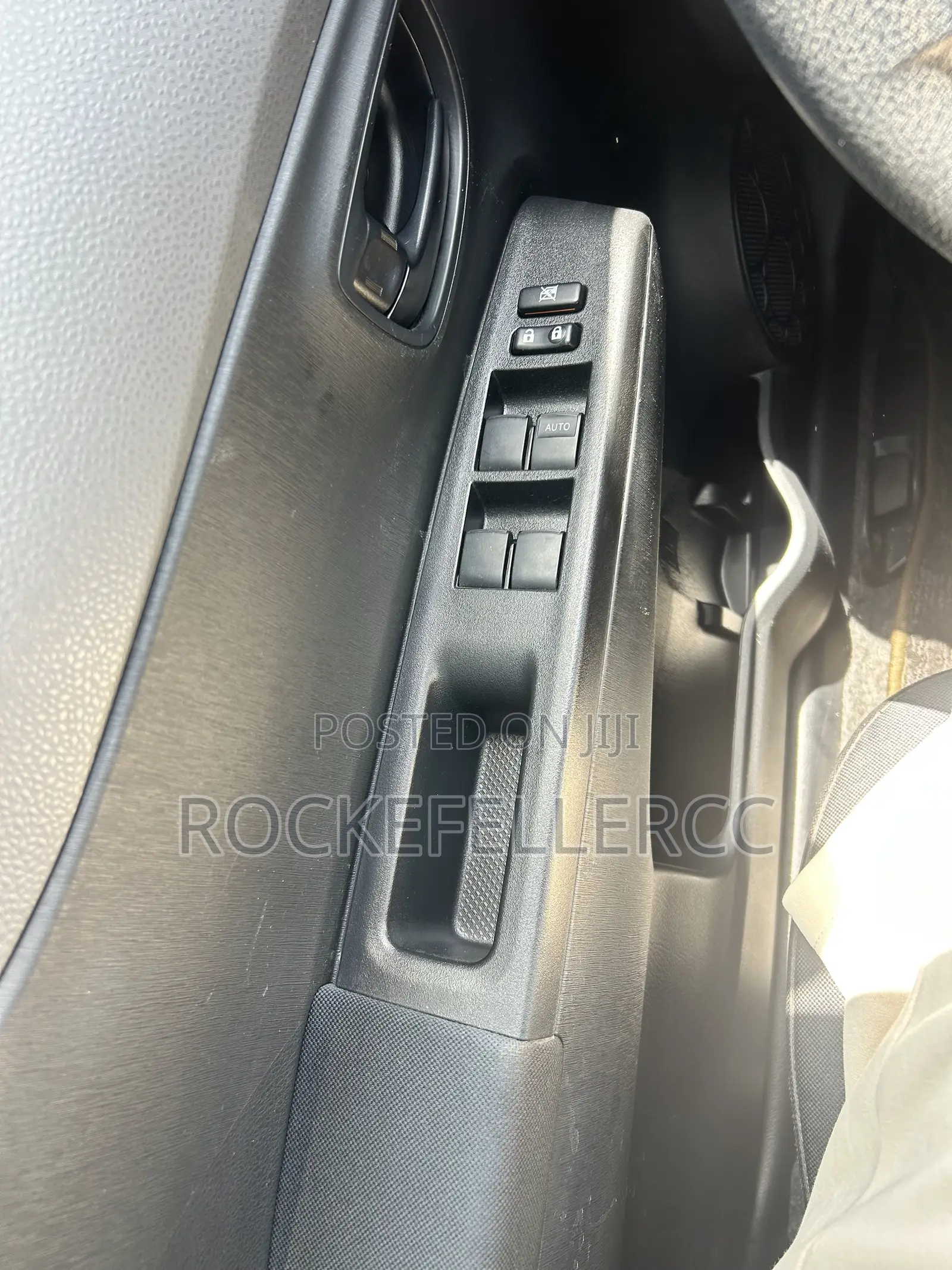 Toyota Vitz 2014 Blue
