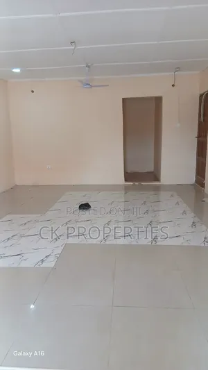Mini Flat in Parakuo Estate for rent