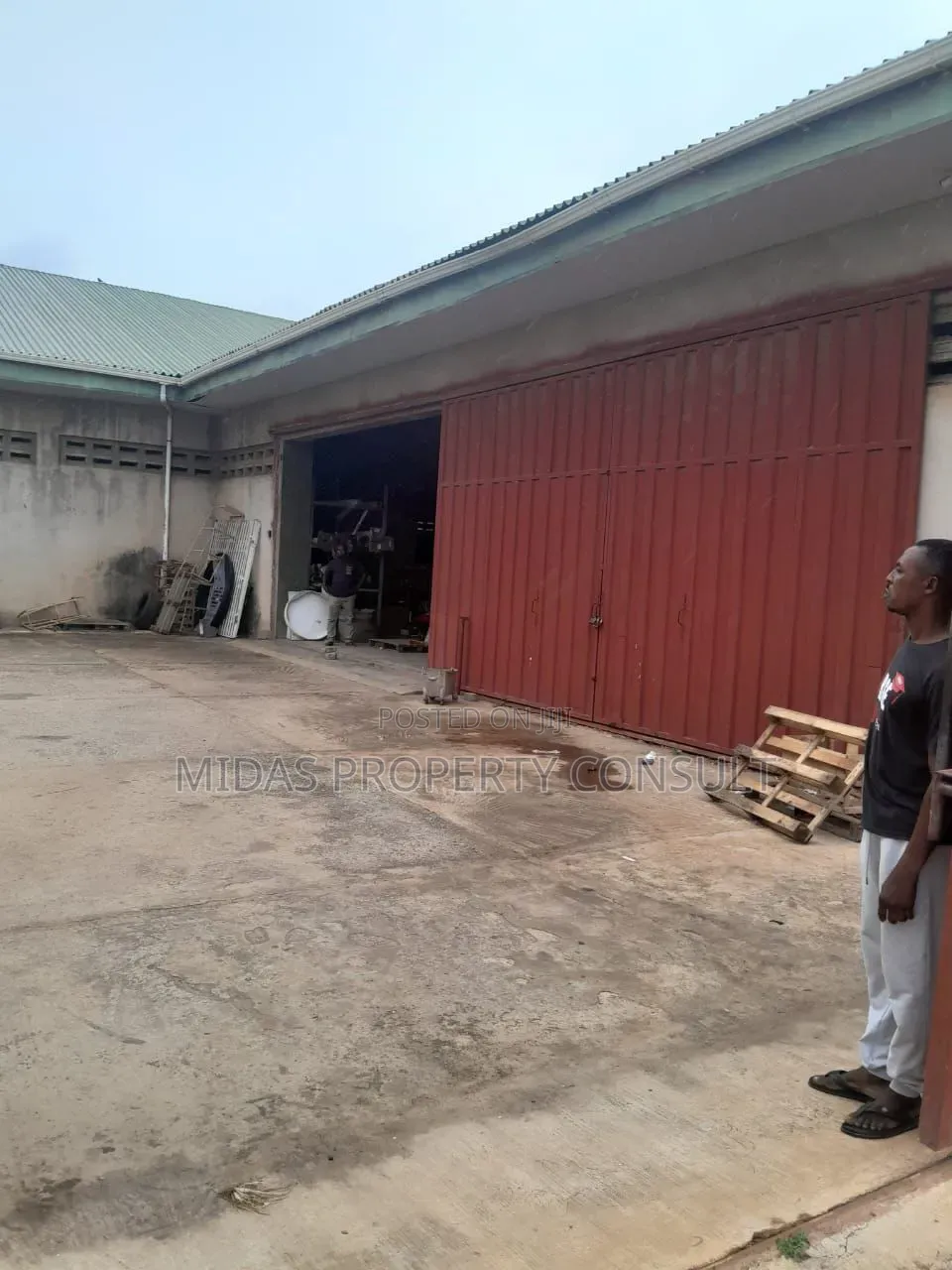 Self Compound Warehouse for Rent at Spintex