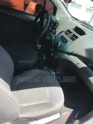 Chevrolet Spark Hatch LS 2011 White