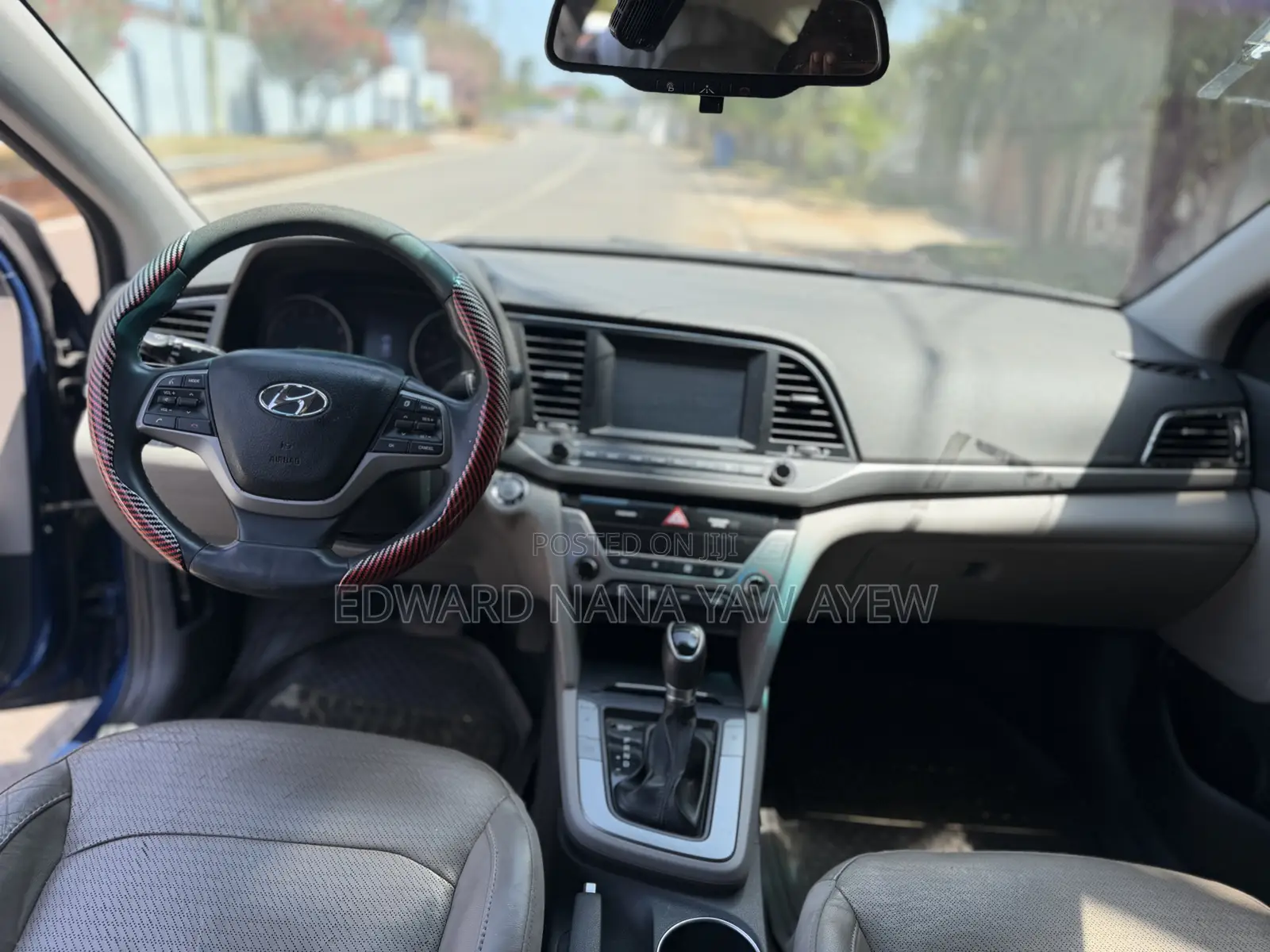 Hyundai Elantra Limited Sedan FWD (2.0L 4cyl 6A) 2017 Blue
