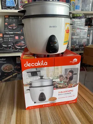 Compact and Durable 2.8L Rice Cooker