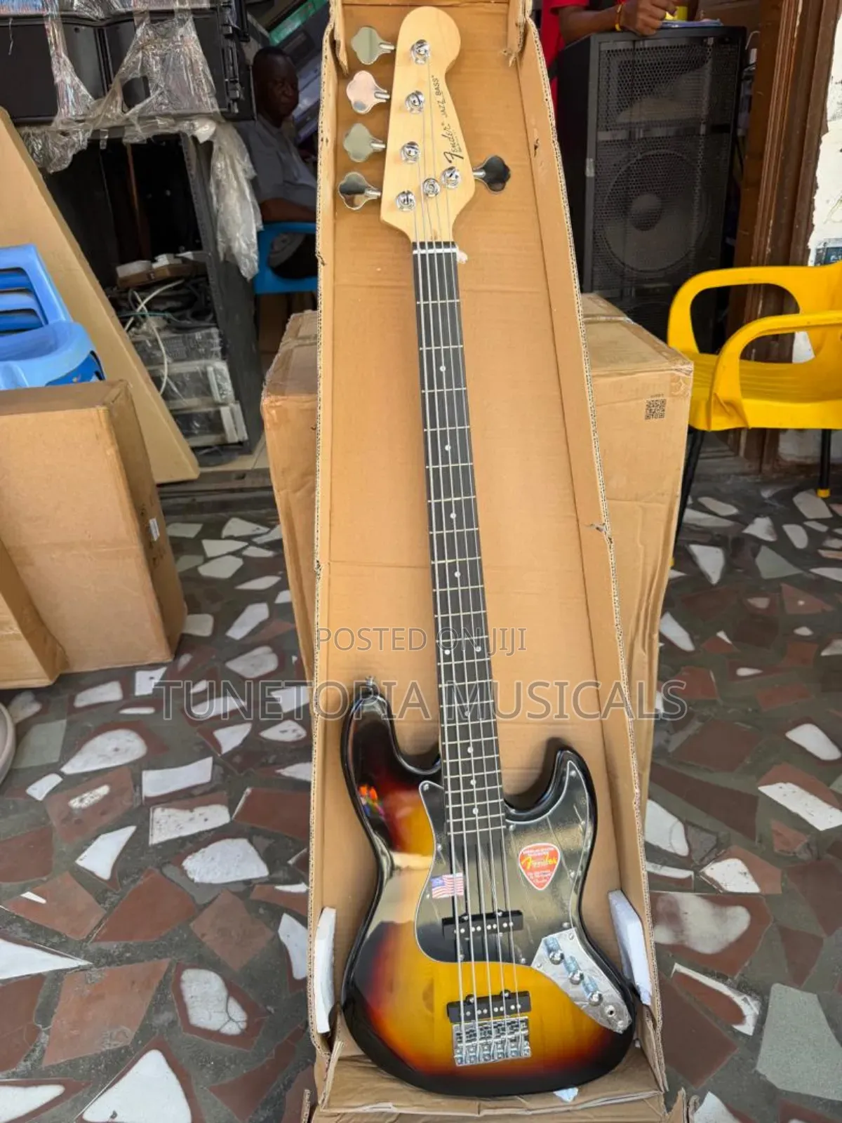 Fender Jazz Bass (5-String Electric Bass Guitar) - Passive