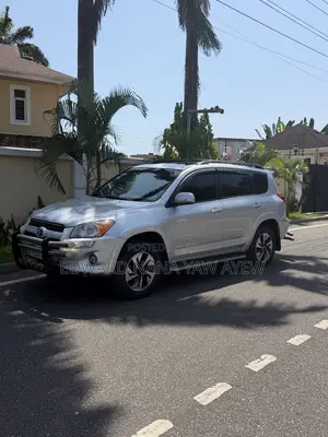 Toyota RAV4 2.5 Limited 4x4 2011 Silver