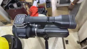 Sony VG30 Camcorder With 18-200mm Lens