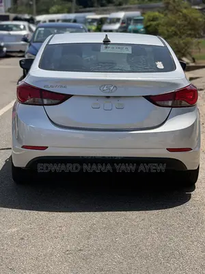 Hyundai Elantra SE Sedan FWD (1.8L 4cyl 6M) 2016 Silver