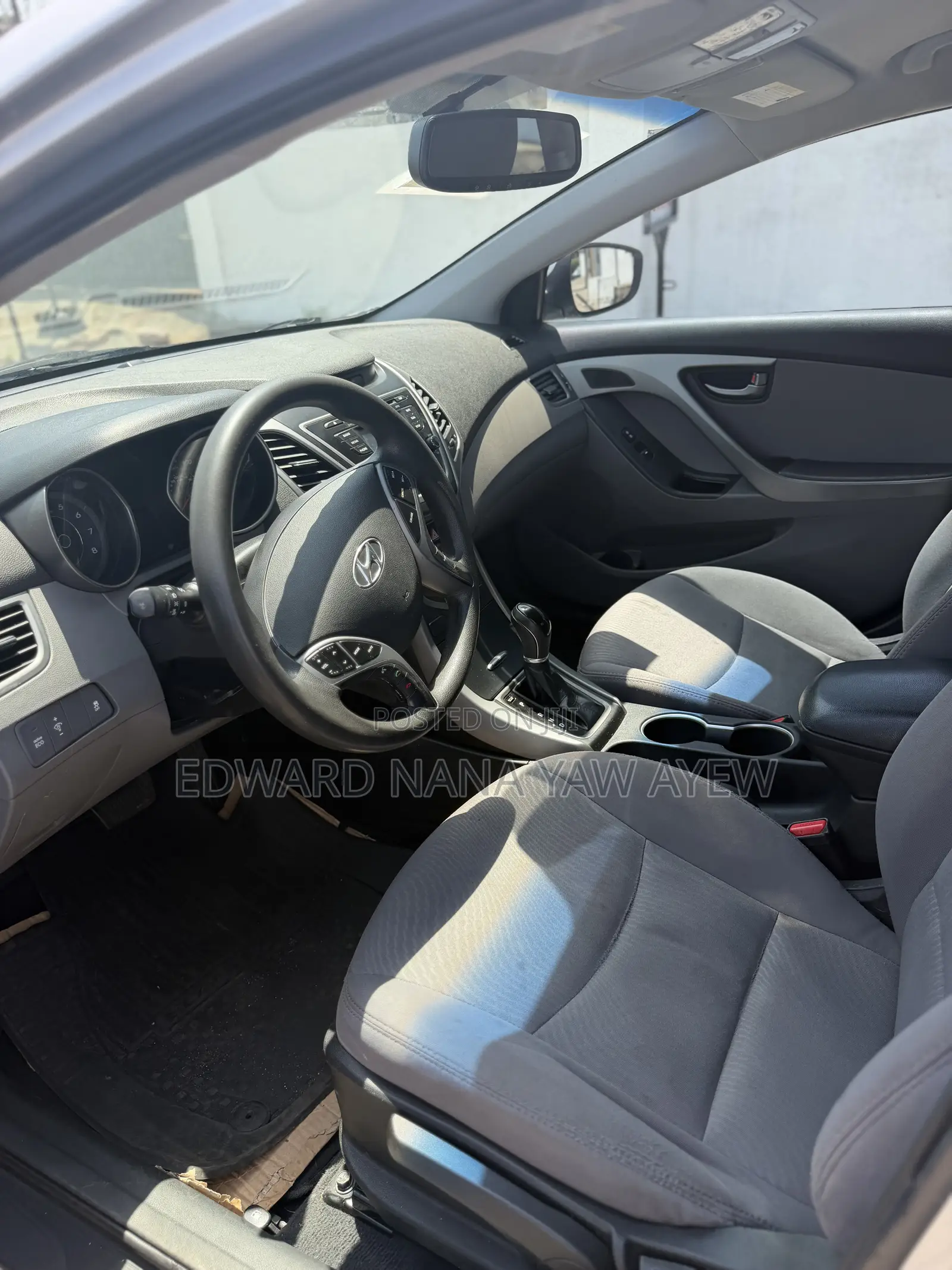 Hyundai Elantra SE Sedan FWD (1.8L 4cyl 6M) 2016 Silver