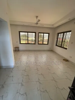 3bdrm Apartment in New Legon Adenta for rent