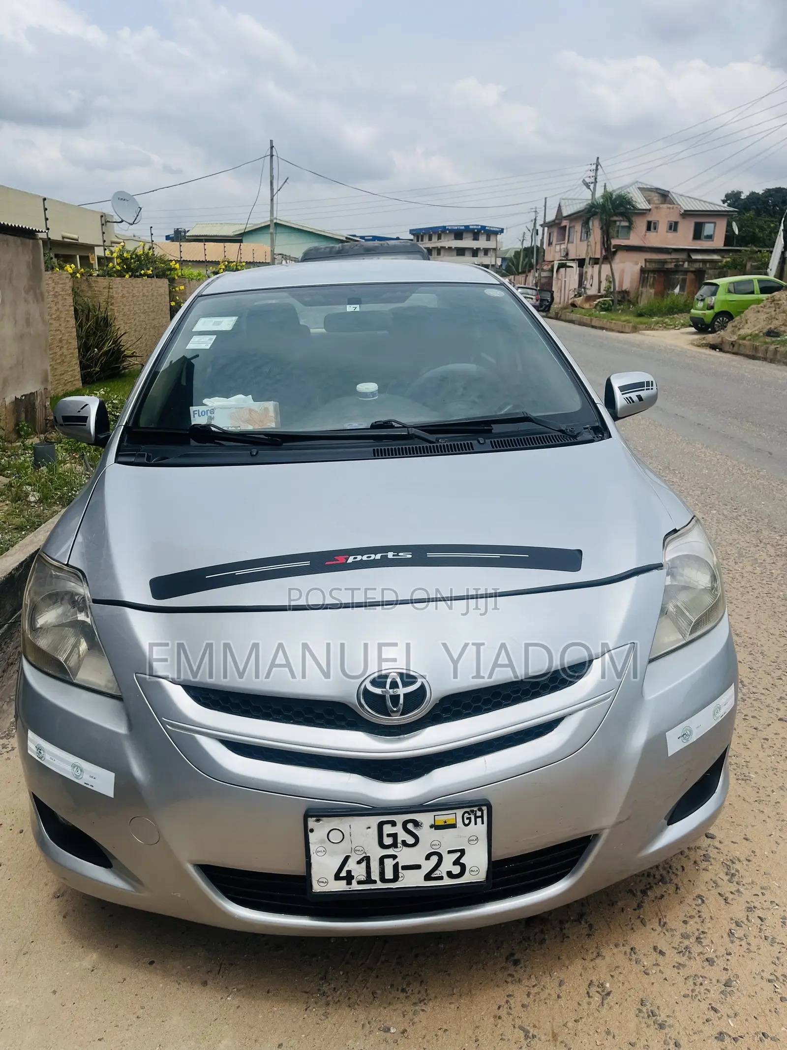 Toyota Belta 2010 Silver