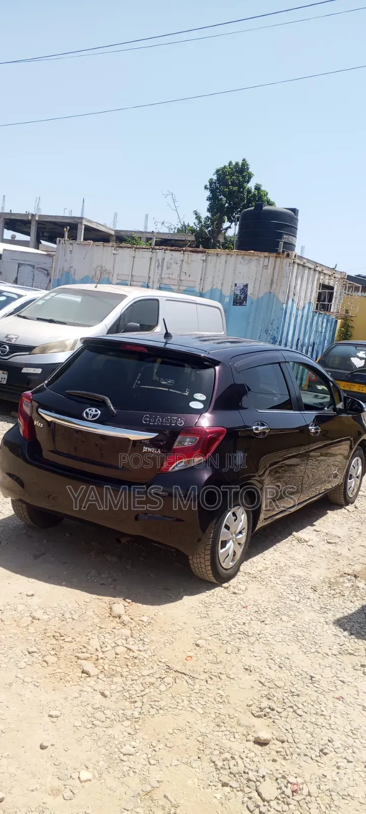 Toyota Vitz 2015 Black