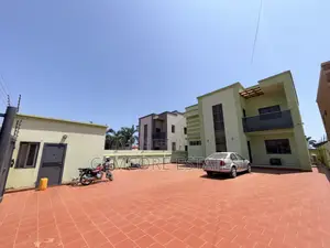 4bdrm House in School Junction, Ashaley Botwe for sale