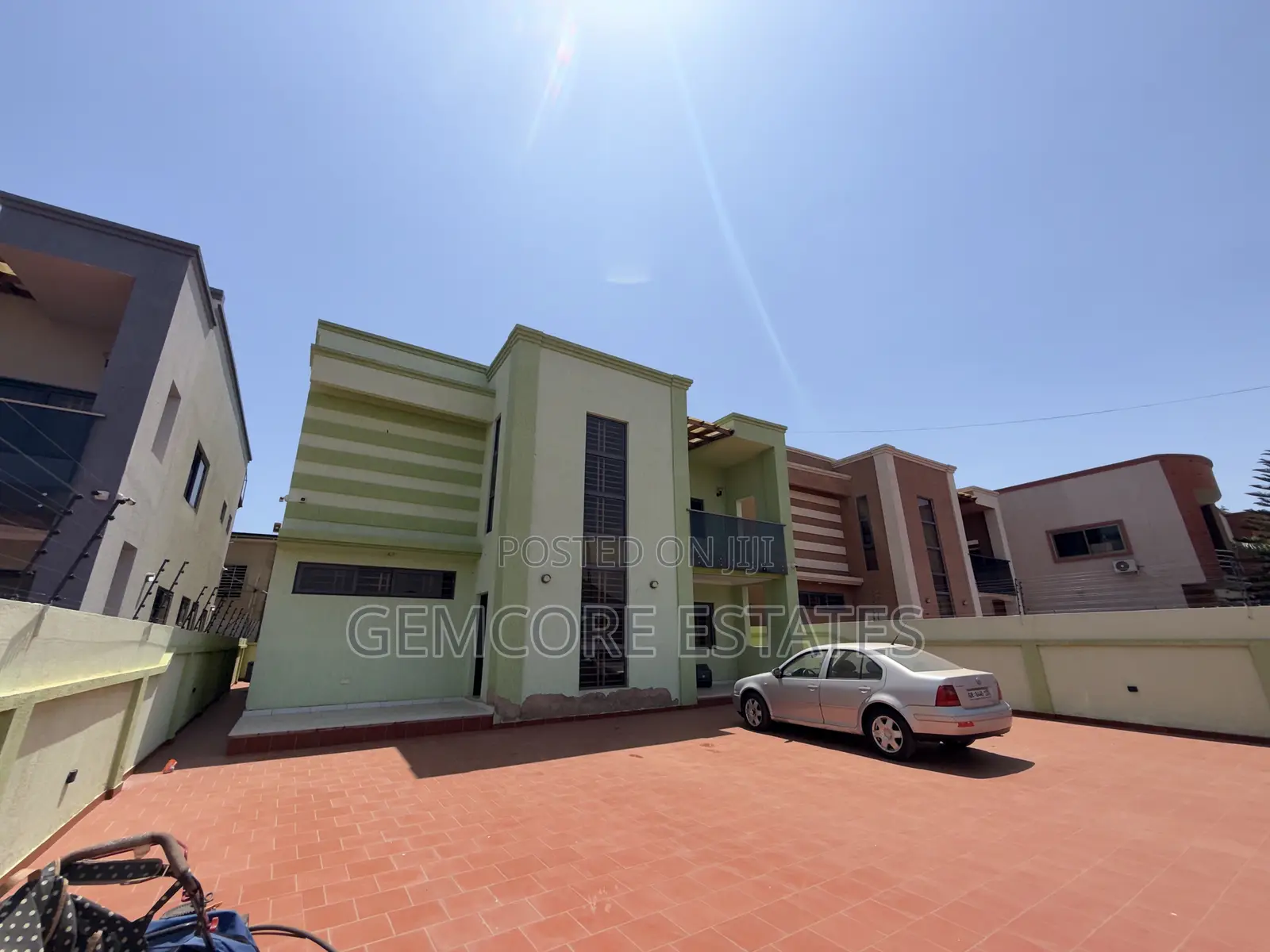 4bdrm House in School Junction, Ashaley Botwe for sale