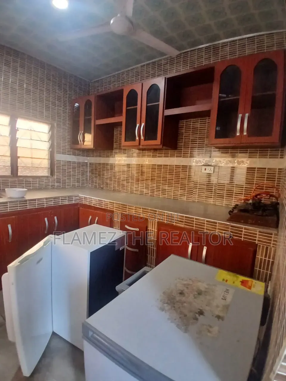 2bdrm Apartment in Kpobiman Container, Amasaman for rent