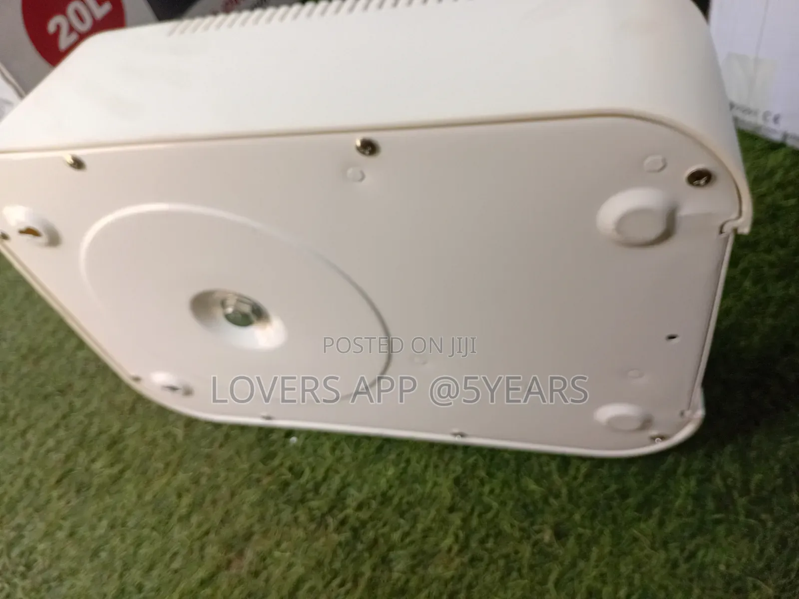 Heavy-Duty 3000W Automatic Voltage Regulator