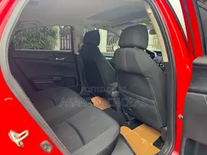 Honda Civic 2018 Red