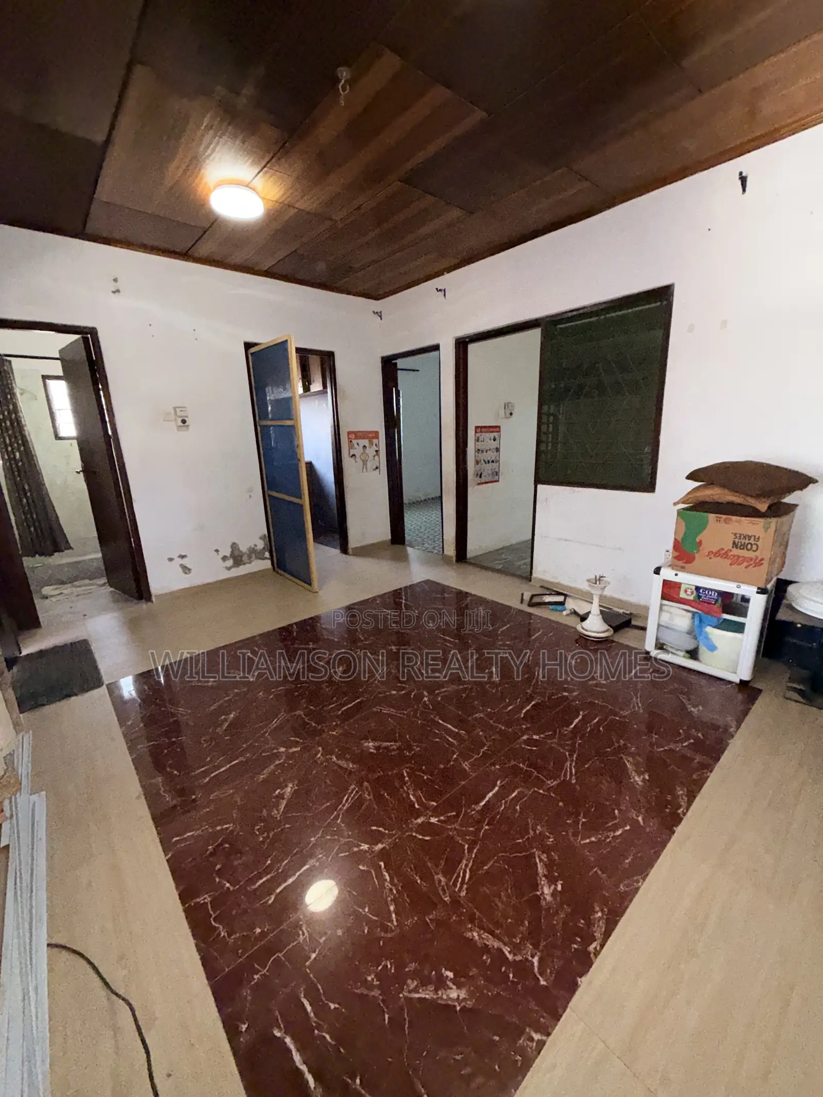 2bdrm House in Community 18 Area, Spintex for rent