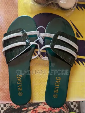 Affordable Ladies Slippers