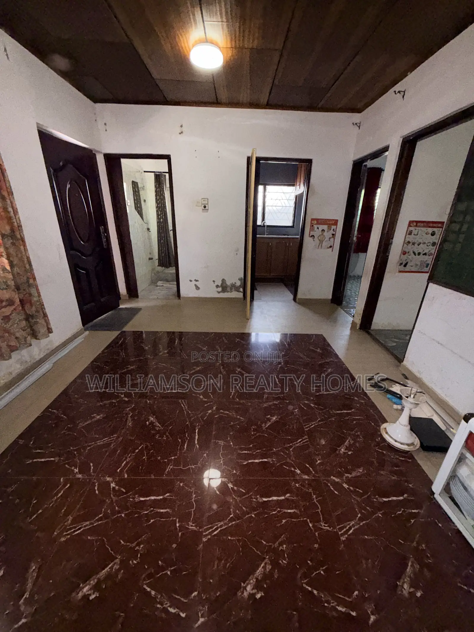 2bdrm House in Community 18 Area, Spintex for rent
