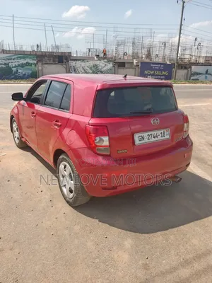 Scion xD Base 2013 Red