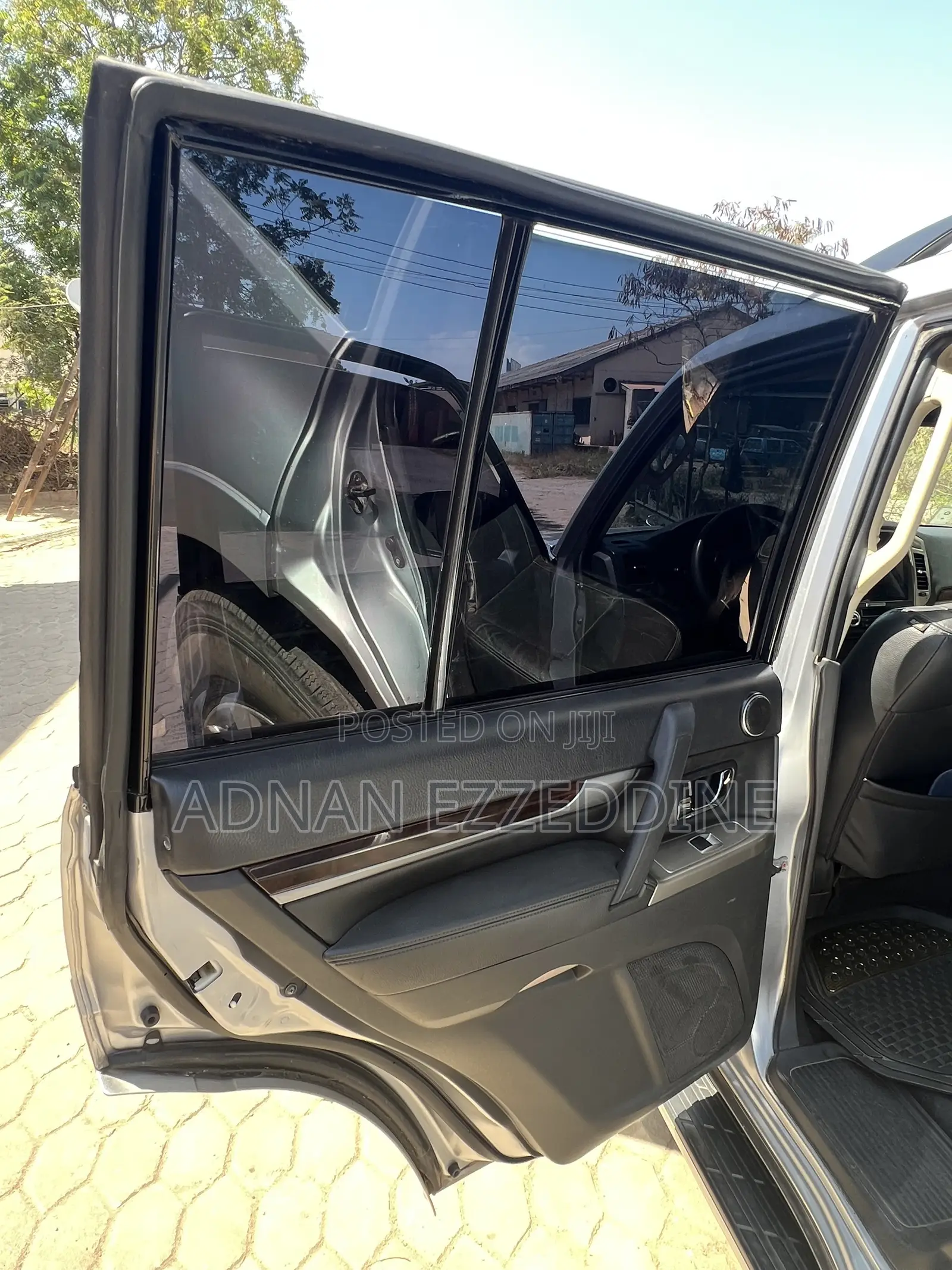 Mitsubishi Pajero 2017 Silver