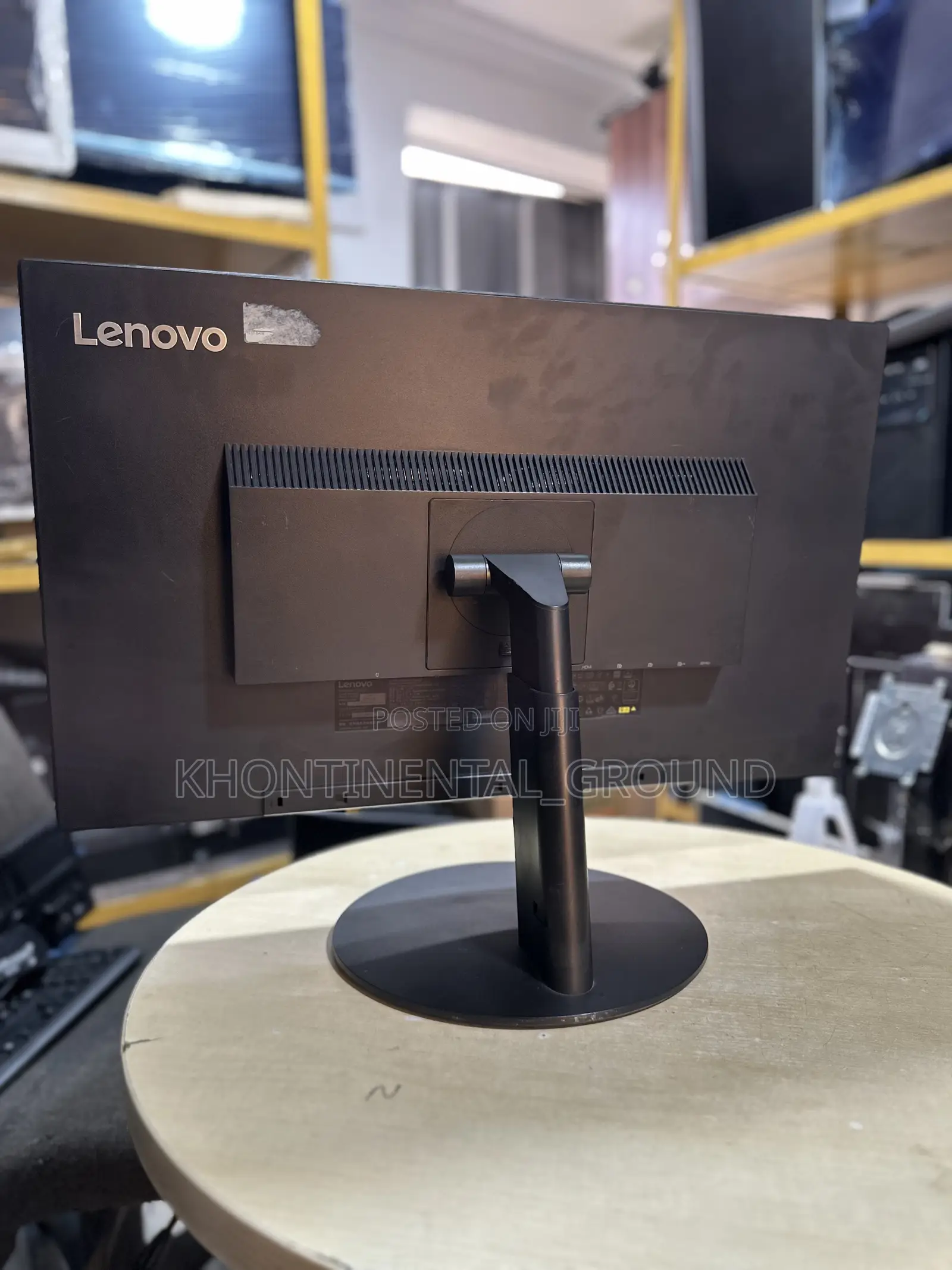 Lenovo 27” Monitor