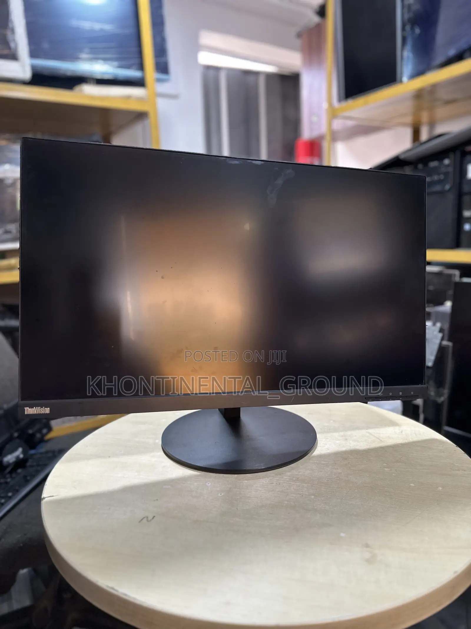 Lenovo 27” Monitor