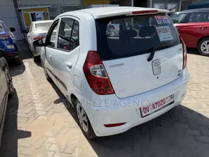 Hyundai I10 2012 White