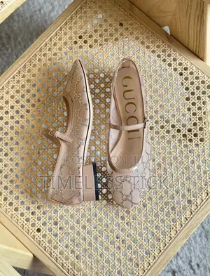 Ladies Gucci