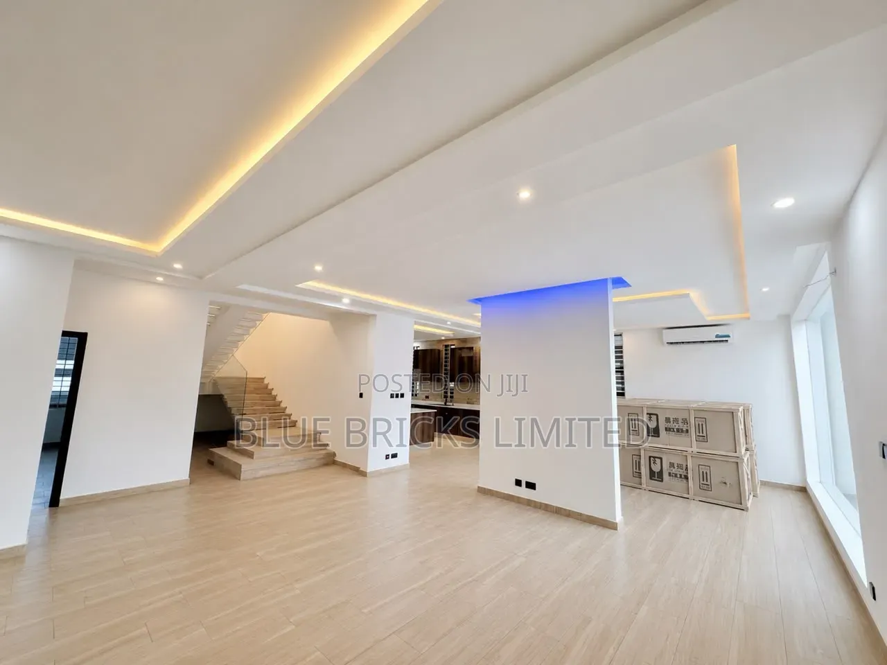 4bdrm House in Lakeside for sale