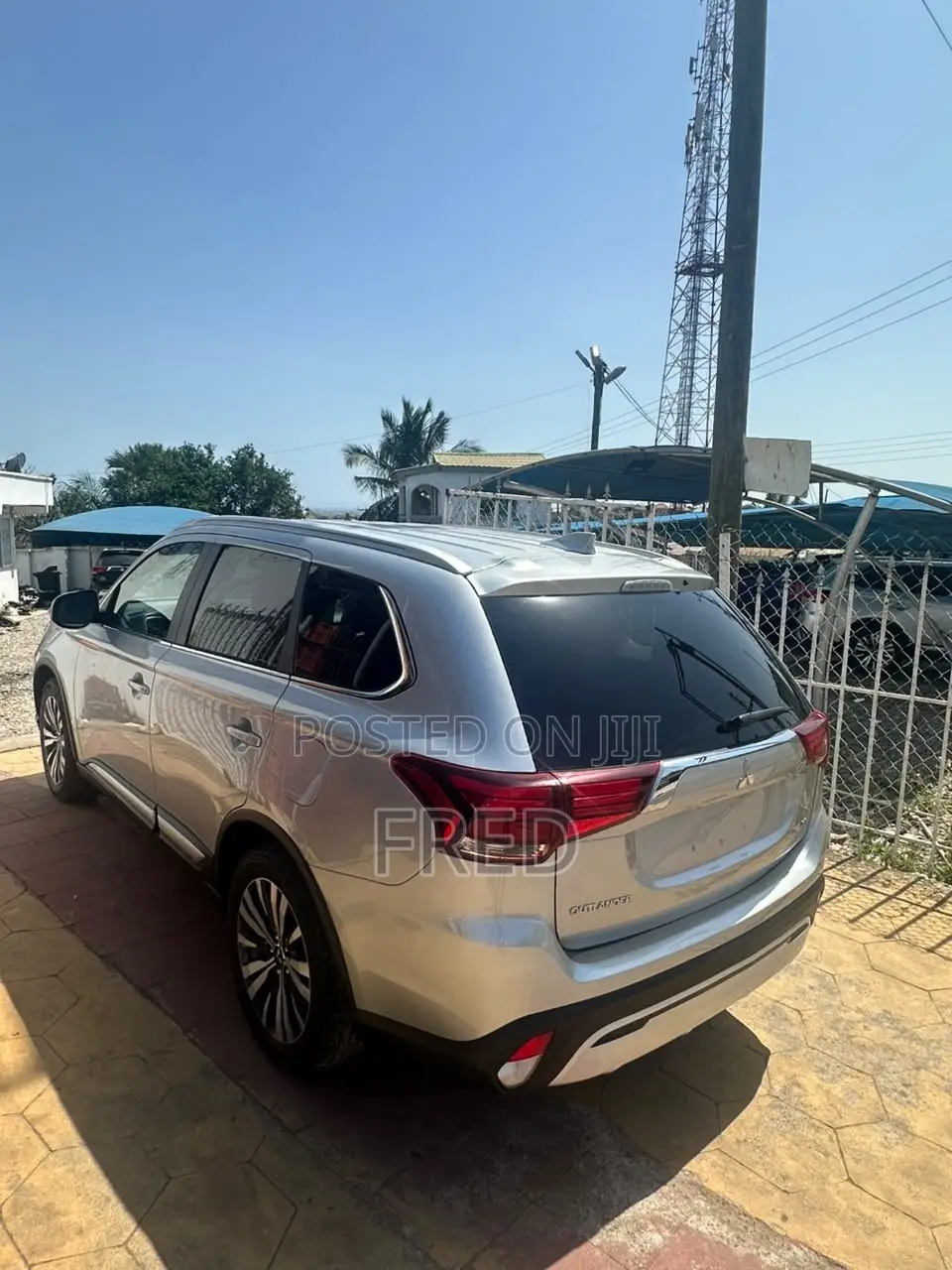 Mitsubishi Outlander SEL S-AWC 2020 Silver