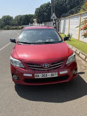 Toyota Corolla S 4dr Sedan (1.8L 4cyl 4A) 2013 Red
