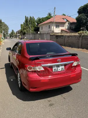 Toyota Corolla S 4dr Sedan (1.8L 4cyl 4A) 2013 Red