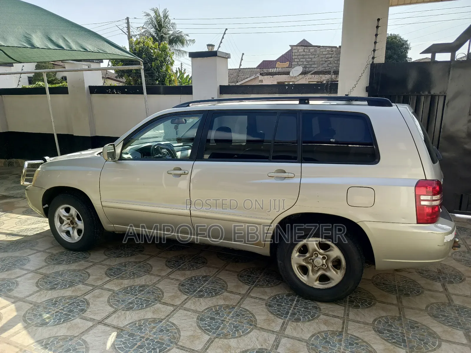 Toyota Highlander V6 FWD 2004 Gold