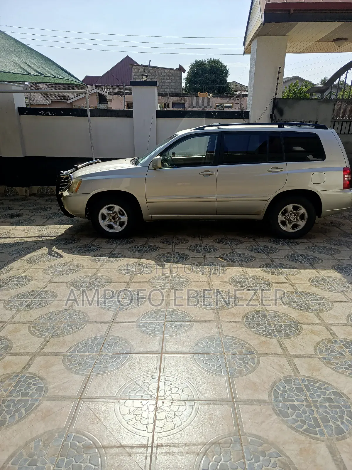 Toyota Highlander V6 FWD 2004 Gold