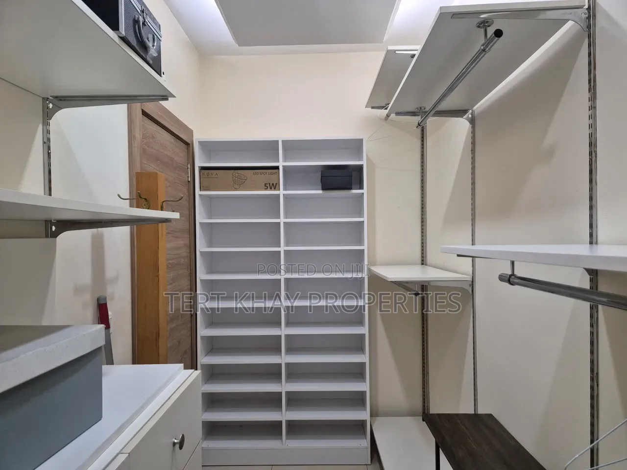 Furnished 5bdrm Mansion in Dzorwulu for rent