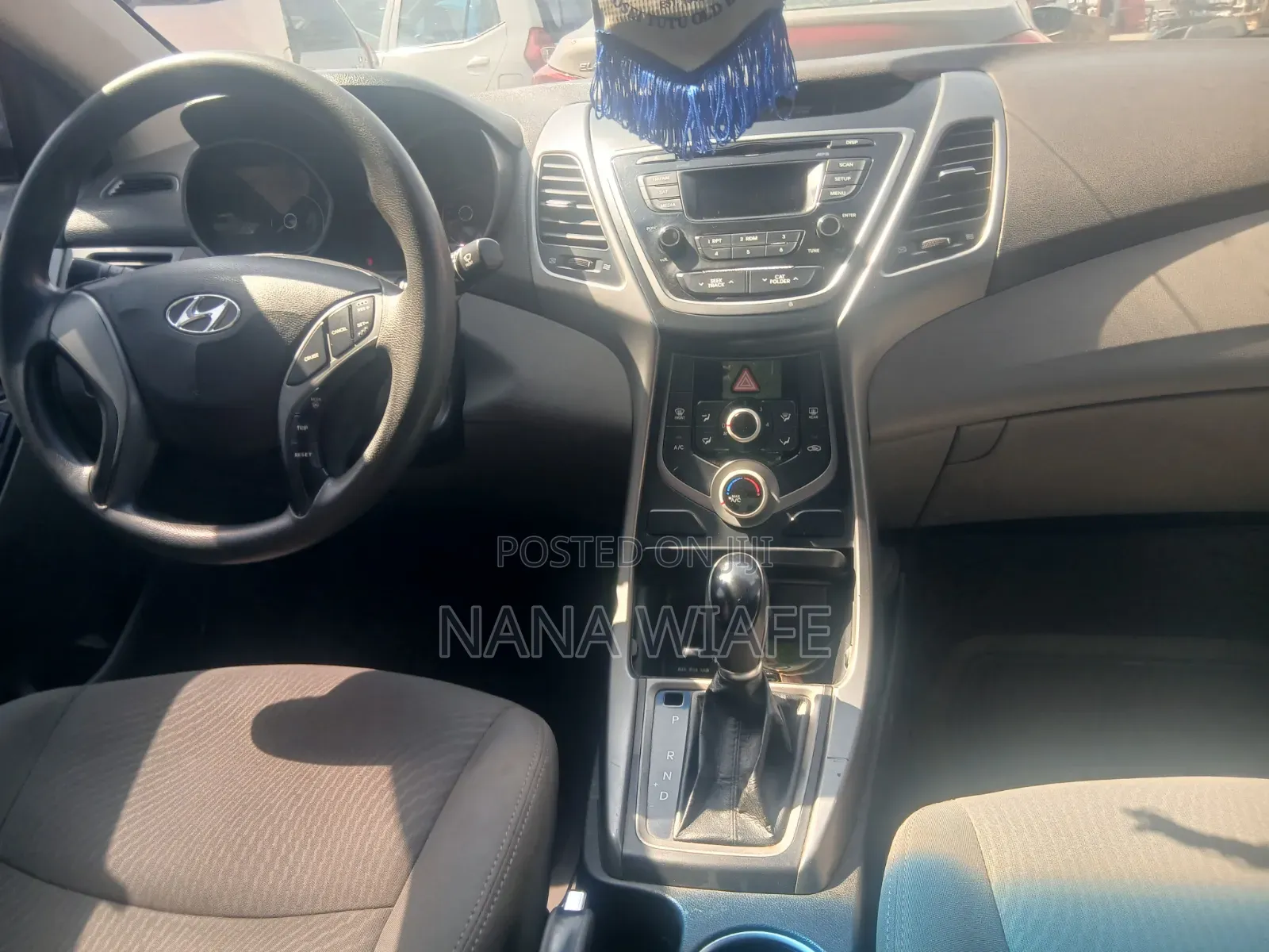 Hyundai Elantra 2013 Red
