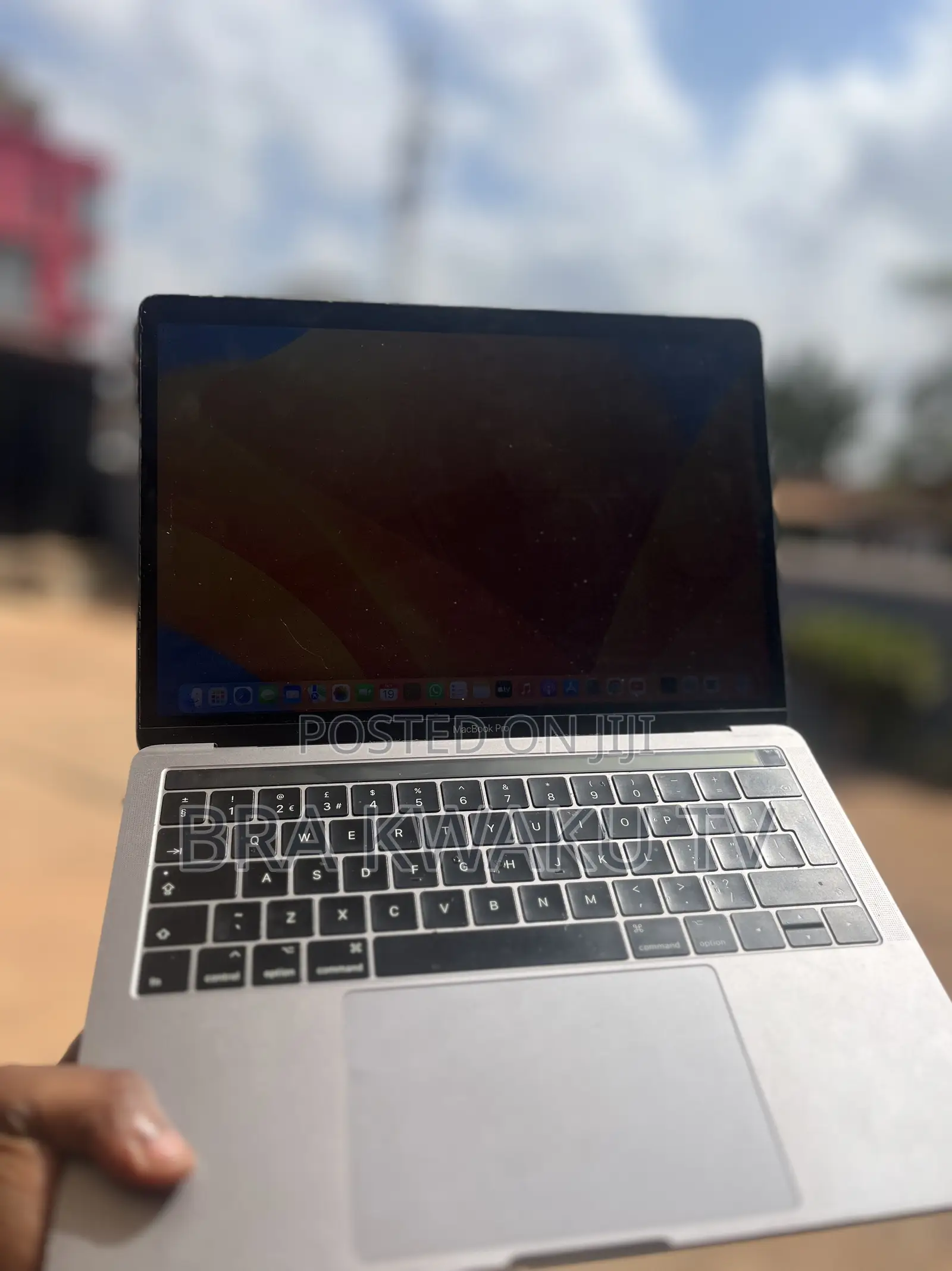 Laptop Apple MacBook Pro 2017 16GB Intel Core i5 SSD 512GB